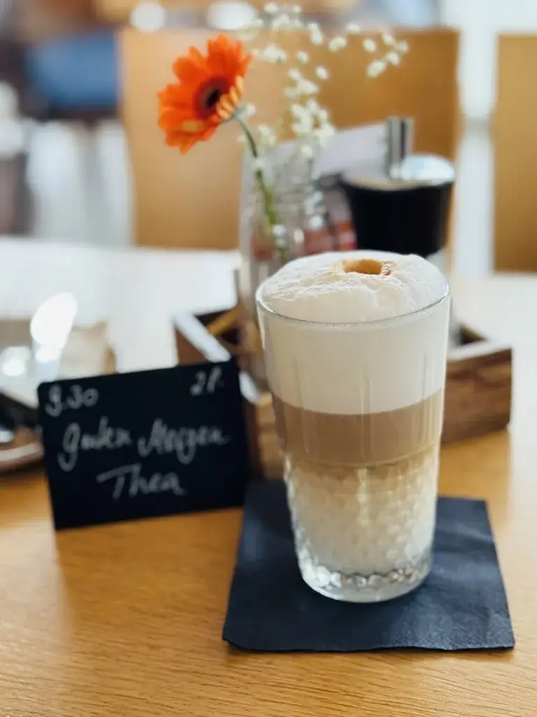 Thea Teller_Café & Tagesbar kleine Auszeit_Ebersdorf_review