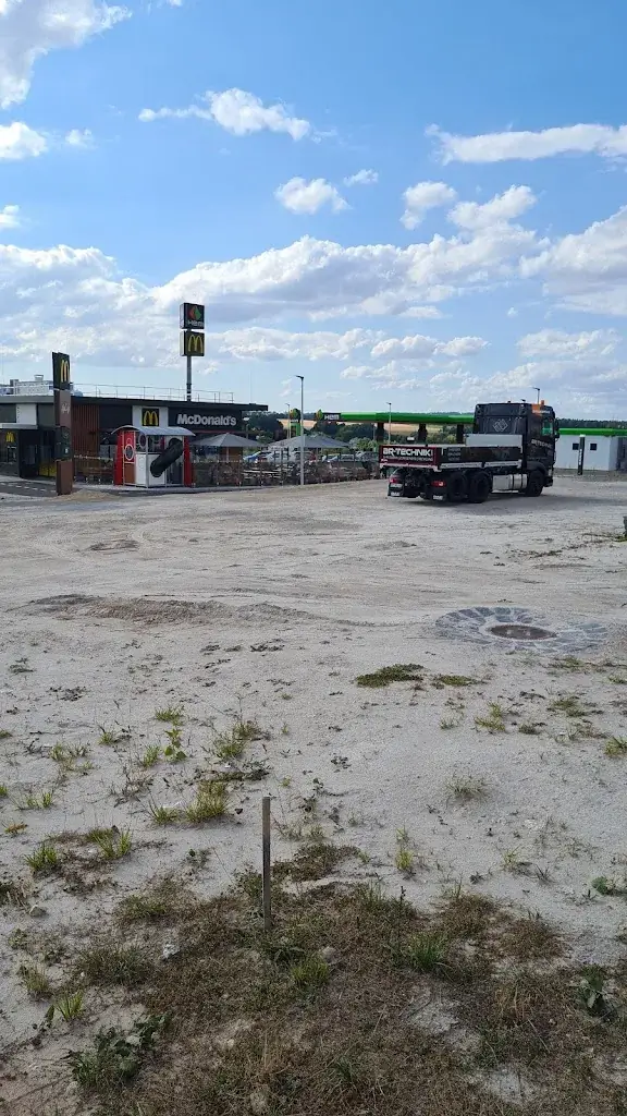 Mike Schäfer_McDonald's_Ebersdorf_review