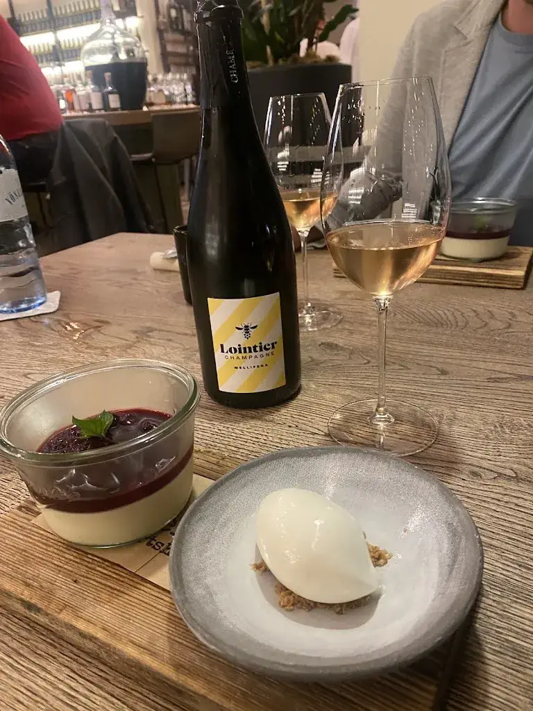 schnee HASI_Die Weinbank_Ehrenhausen_review