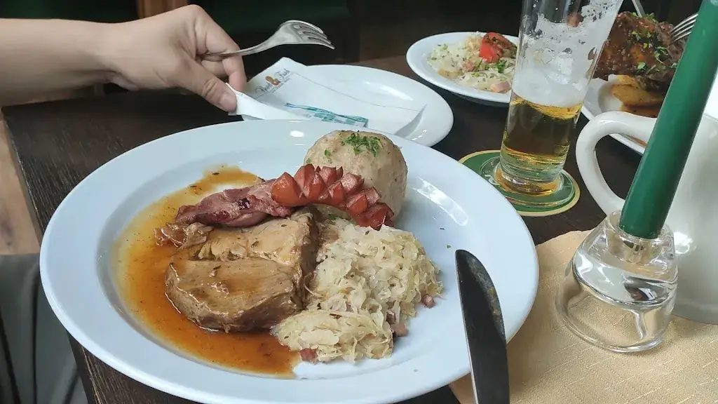 Gasthof Brauhaus Gösserbräu restaurant à Donawitz