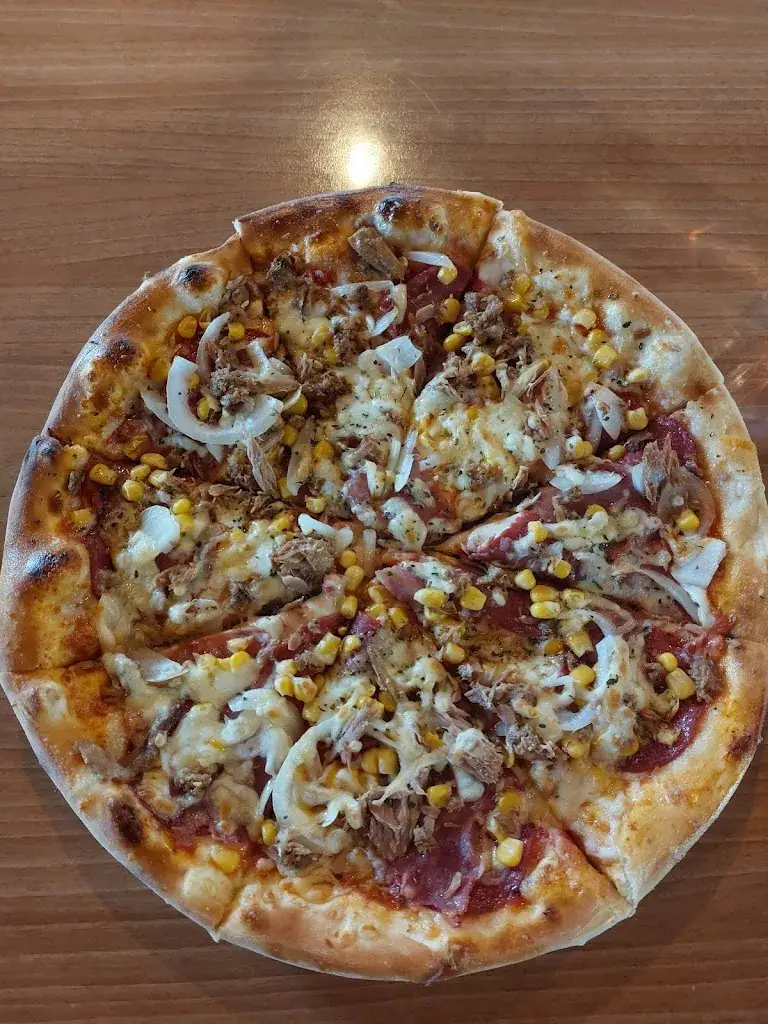 Alfred Buder_Milano Pizzeria Ristorante Leoben_Donawitz_recensione