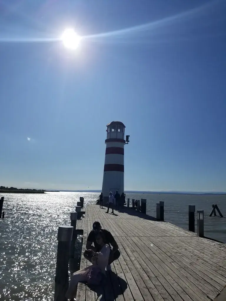 גלעד אלדר Gilad Eldar_Sunset-Bar_Podersdorf am See_review