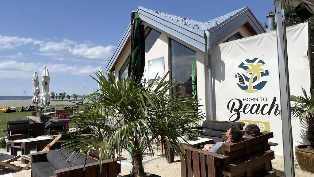 BORN TO BEACH CLUB | Podersdorf_Podersdorf am See_slider_image_1