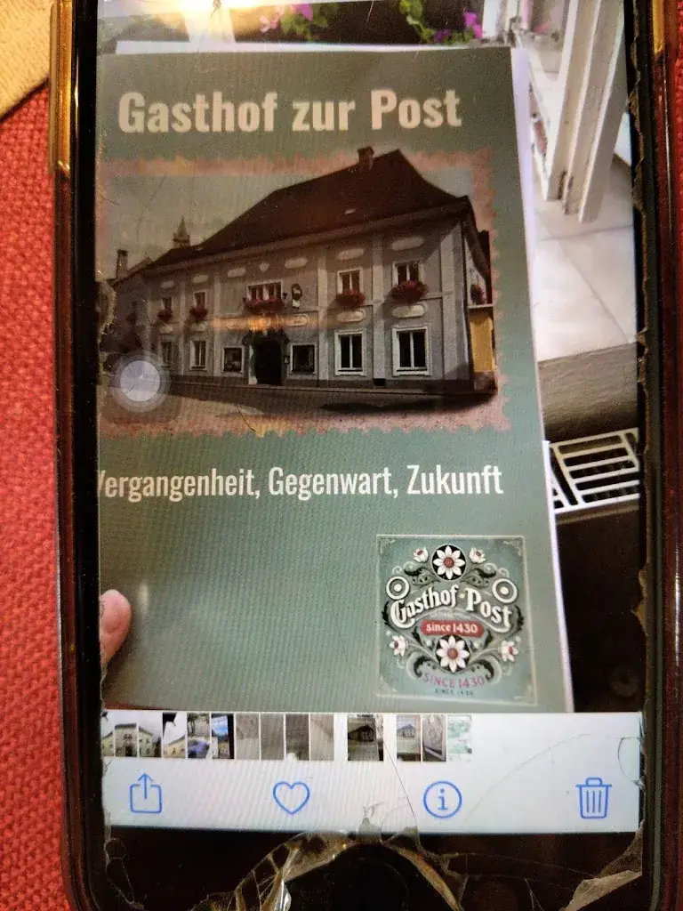 Cathleen Kenny_Gasthof zur Post_Eisenerz_avis