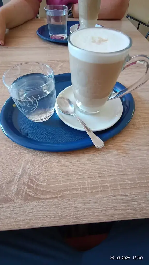 Nico Hartung_Hauly Restaurant_Eisenerz_avis