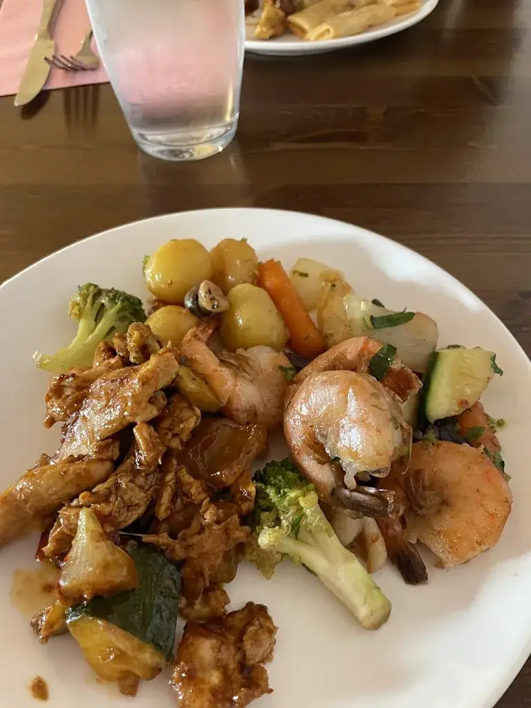 Roxana Cismas_DAYSTAR Asia Restaurant_Feistritz bei Knittelfeld_avis