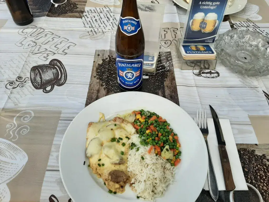 Markus Gableck_Cafe-Restaurant Krone_Feistritz bei Knittelfeld_avis