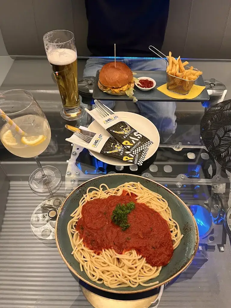 Nika Rijavec_Ringrast Spielberg - Restaurant, Hotel, Raststätte und Mehr_Feistritz bei Knittelfeld_recensione