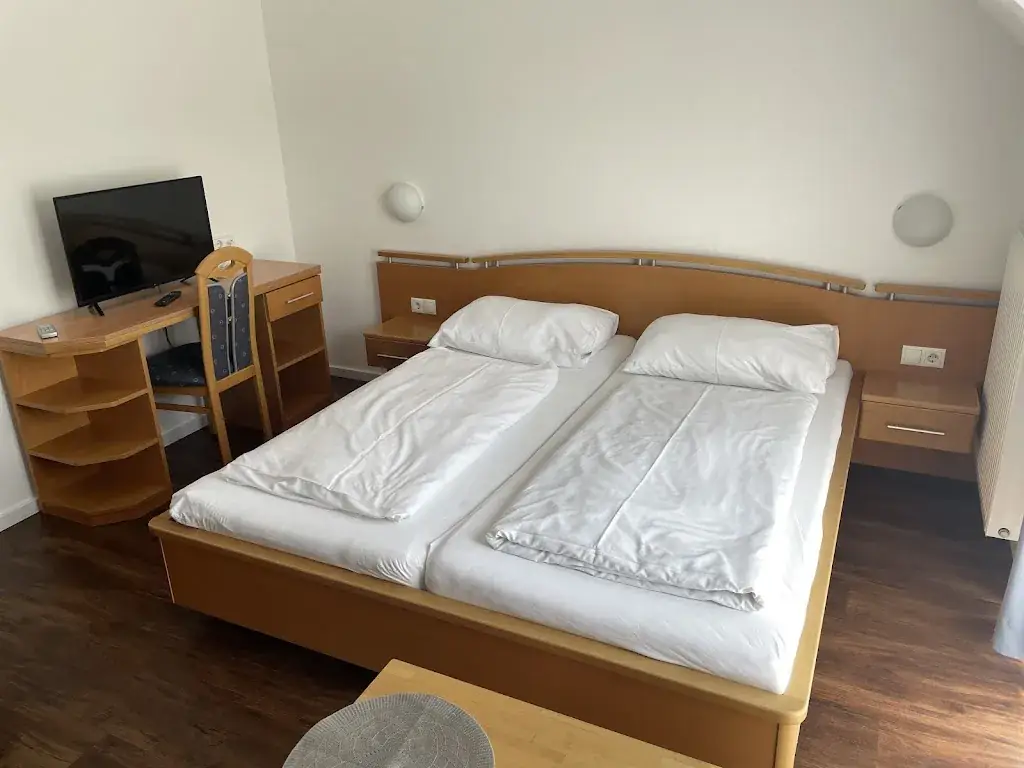 Hotel- Restaurant & Appartements 