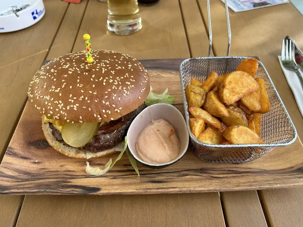 Hotel- Restaurant & Appartements 