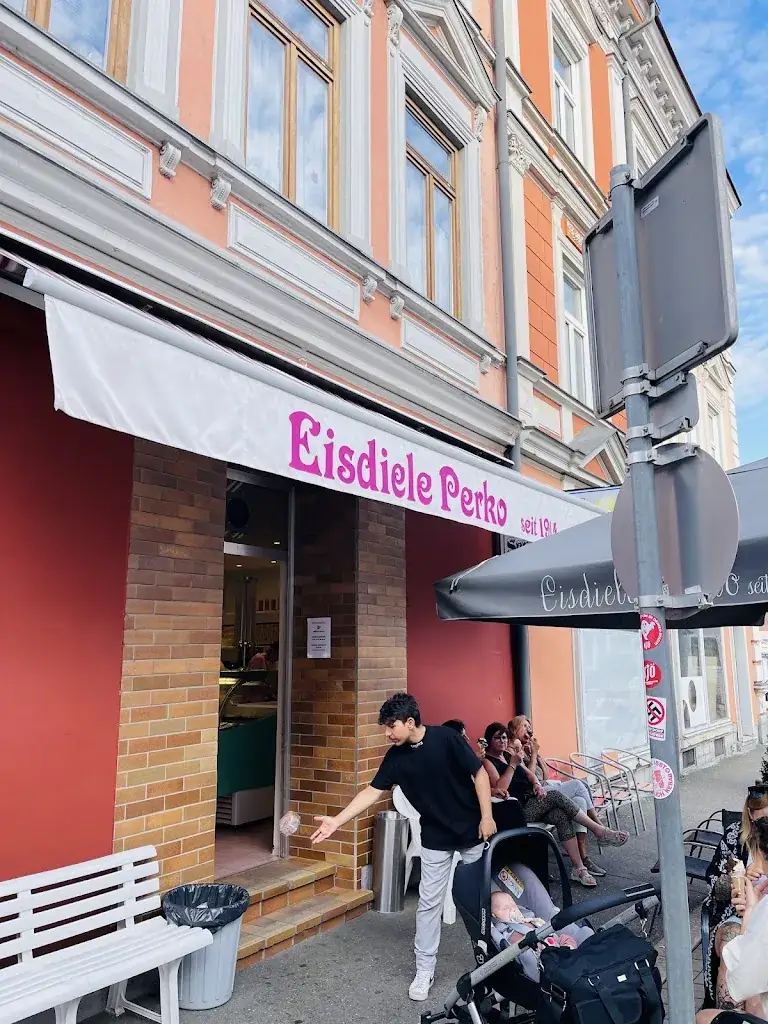 Harald Diethart_Eissalon Perko_Feistritz bei Knittelfeld_review