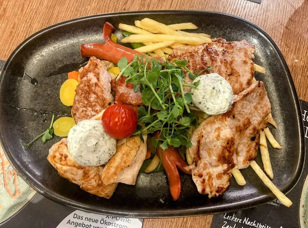 XXXLutz Restaurant Knittelfeld_Feistritz bei Knittelfeld_slider_image_3