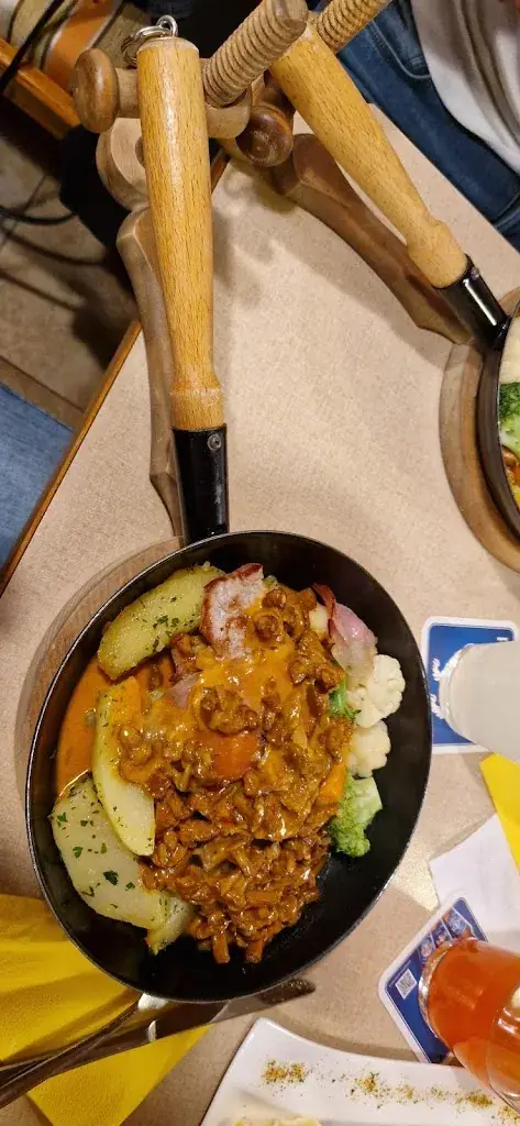 cane corso_Gasthaus Ortner_Feistritz bei Knittelfeld_avis