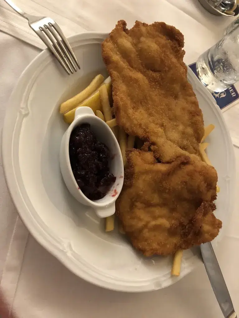 Nathan Harper_Engelhardt Cafe Restaurant_Fohnsdorf_review