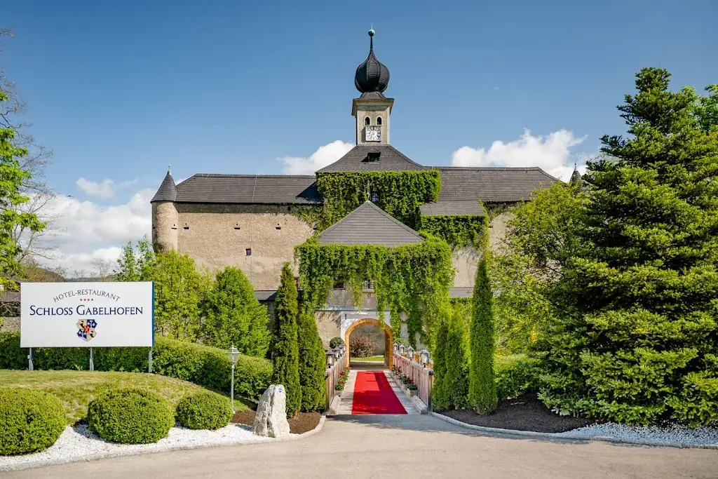 Schloss Gabelhofen restaurant à Fohnsdorf