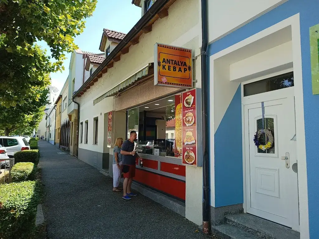 Robert Farkas_Antalya Kebap_Podersdorf am See_recensione