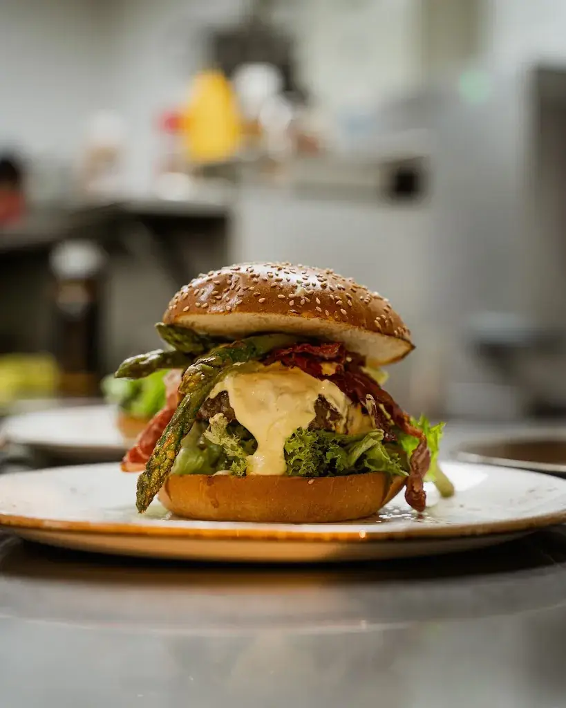 Angus Club Steaks & Burgers_Friedberg_slider_image_3