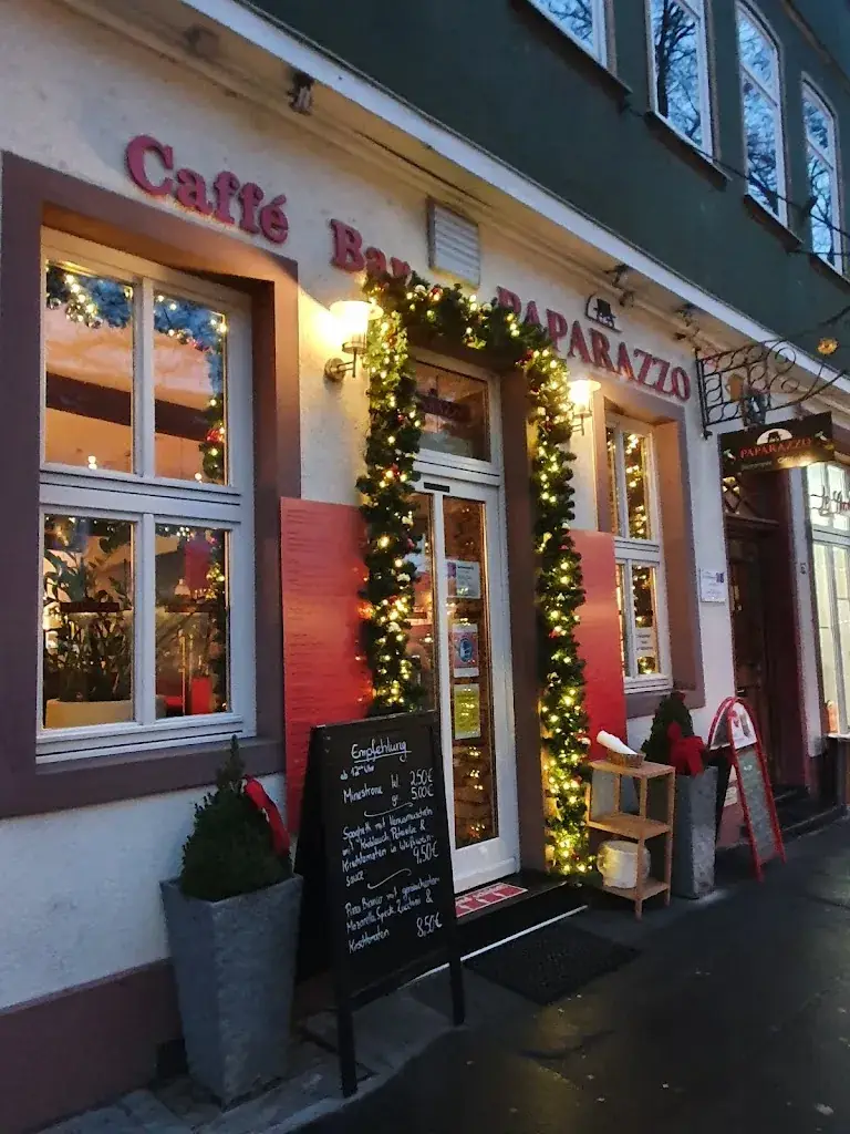 Café Bar Paparazzo restaurant in Friedberg