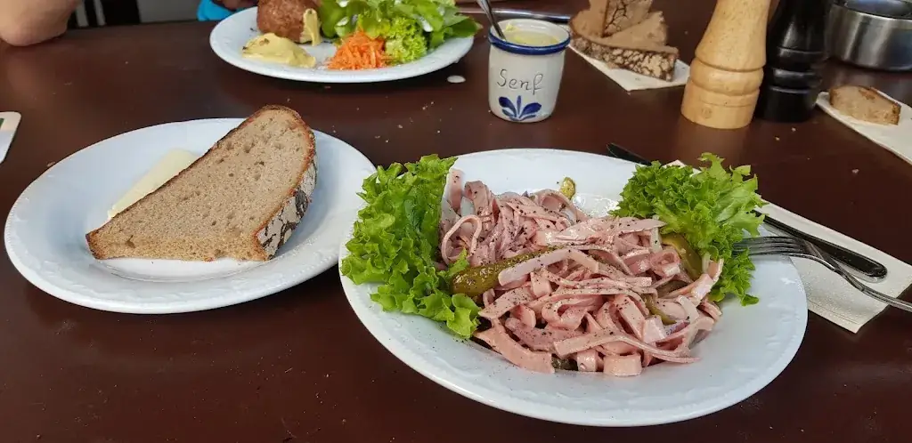 Menu_Die Dunkel_Friedberg_image_3