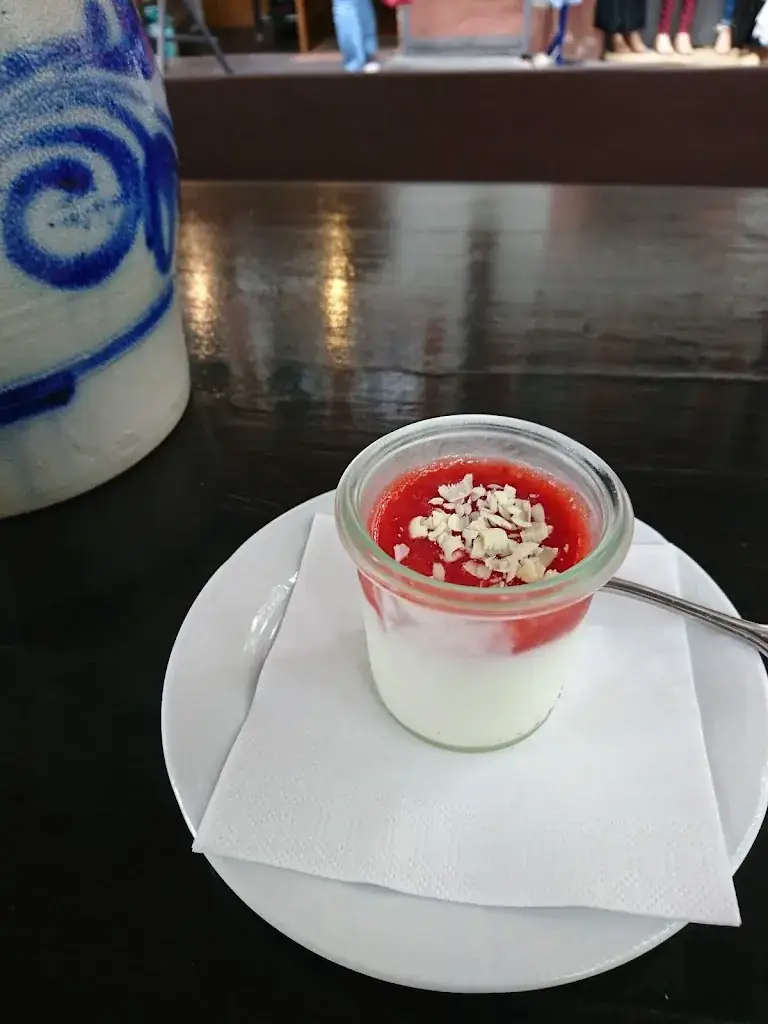 Menu_Die Dunkel_Friedberg_image_7