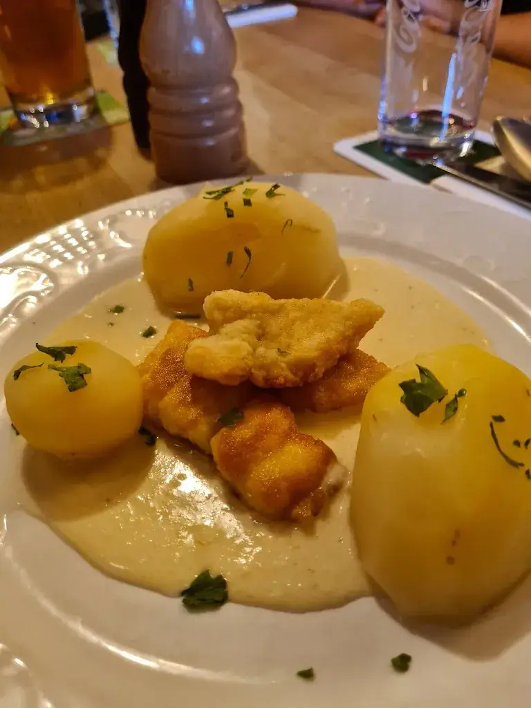 Menu_Die Dunkel_Friedberg_image_9