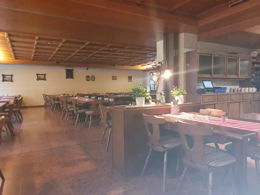 Restaurant Gasthof zum Schloss_Friedberg_slider_image_1