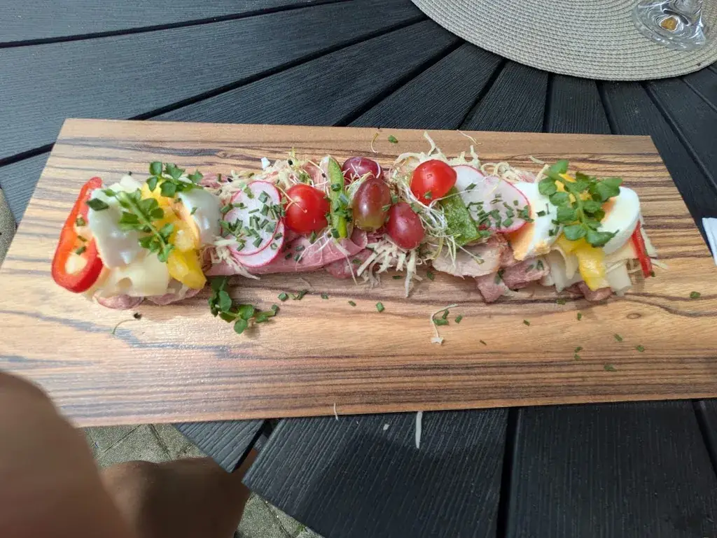 Martin Fill_Zum Hauser Cafe / Hofladen / Restaurant_Flatschach_recensione