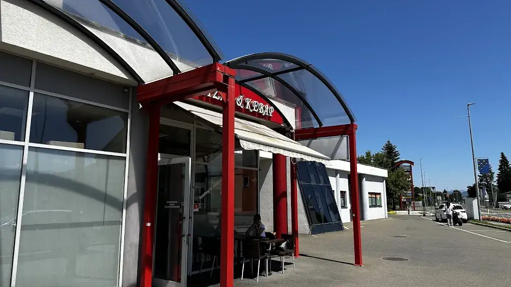 DÖNER KÖNIG Spielberg ristorante a Flatschach
