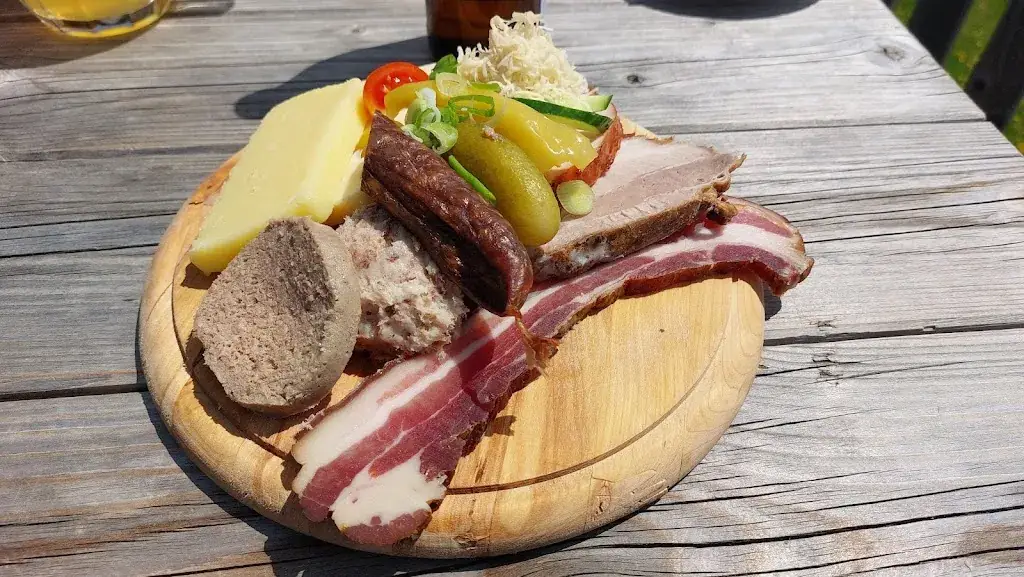 Pussoralmhütte ristorante a Gallmannsegg