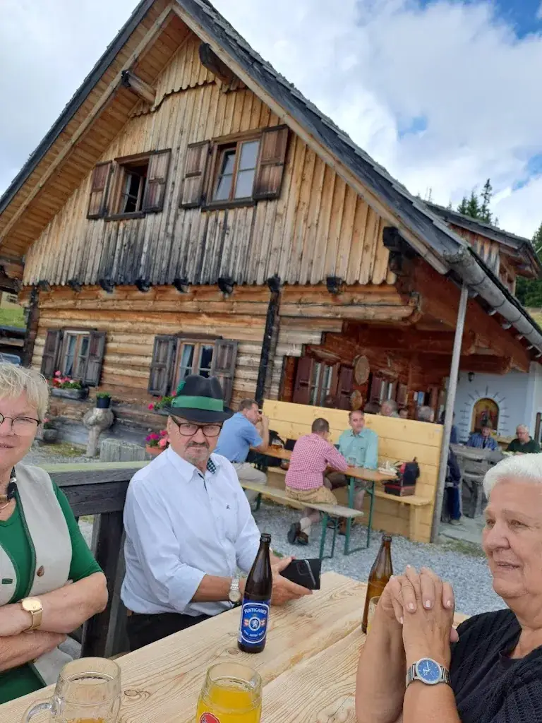 Pussoralmhütte_Gallmannsegg_slider_image_3