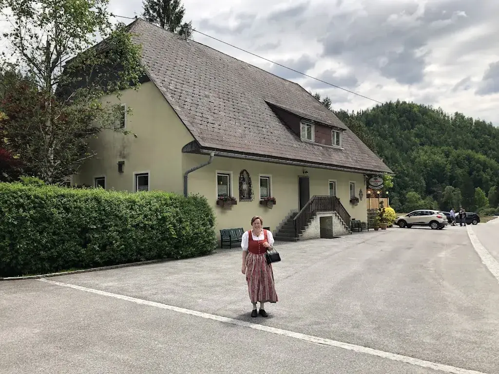 Josef Schachner_Gasthaus Sauer_Gallmannsegg_recensione