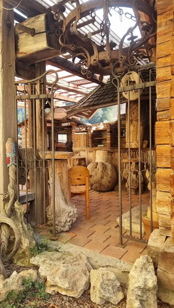 Klammwirtin im Schweizerhof - Bettina Fraißler_Frohnleiten_slider_image_3