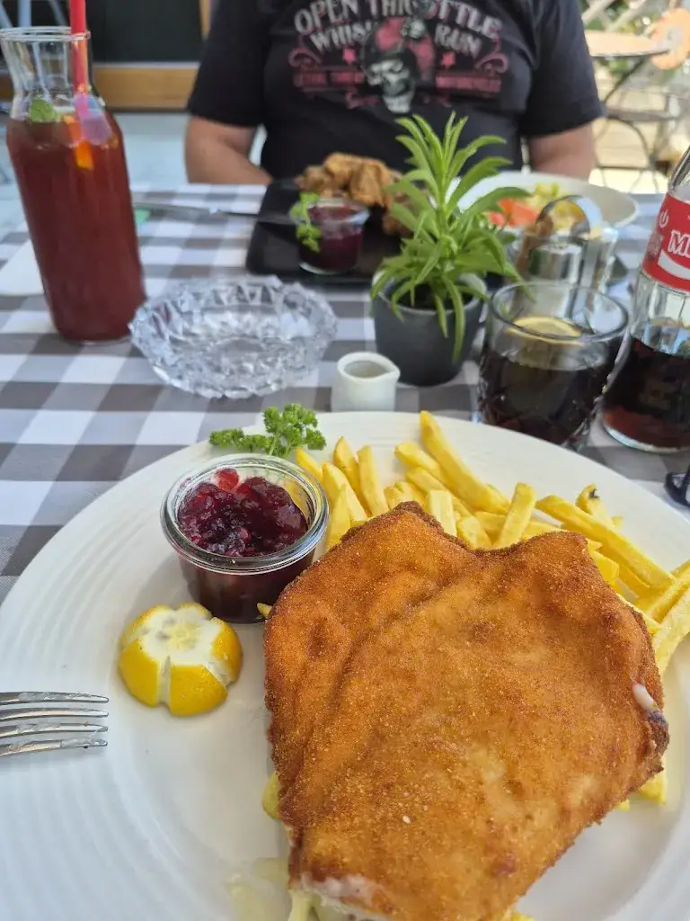 Gasthaus Dorfwirt Familie Reindl_Frohnleiten_slider_image_2