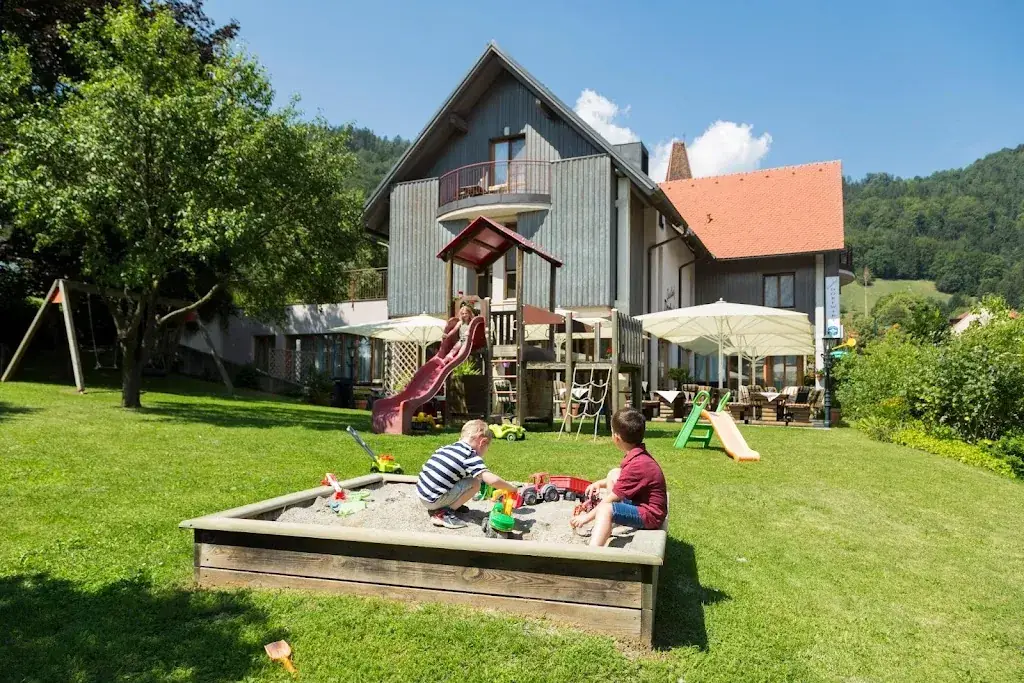 Gasthaus Dorfwirt Familie Reindl_Frohnleiten_slider_image_3