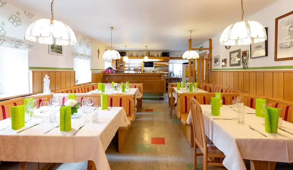 Häuserl im Wald Semriach - Gasthaus_Frohnleiten_slider_image_1