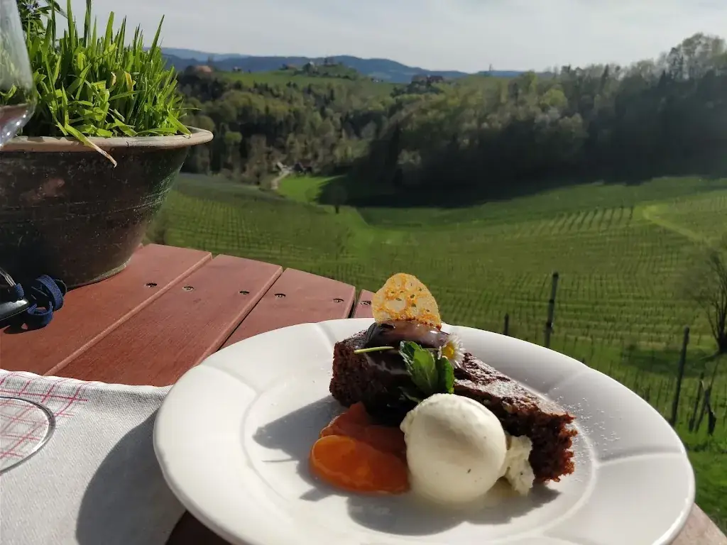 Die fabelhafte Welt von LILLI & JOJO_Gamlitz_slider_image_3