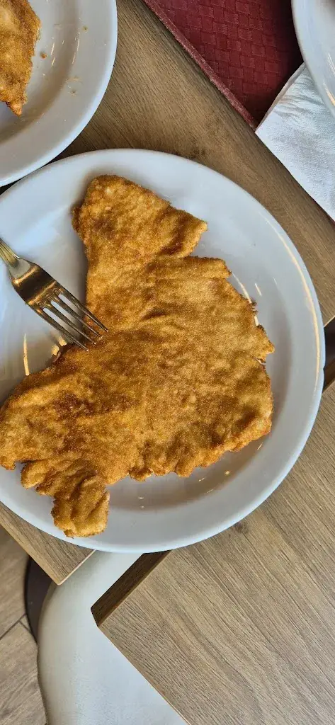 Ákos_Goldino Systemgastronomie GmbH_Politischer Bezirk Oberwart_avis