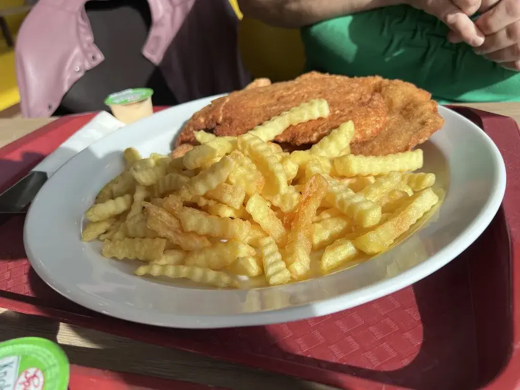 Goldino Systemgastronomie GmbH_Politischer Bezirk Oberwart_slider_image_2