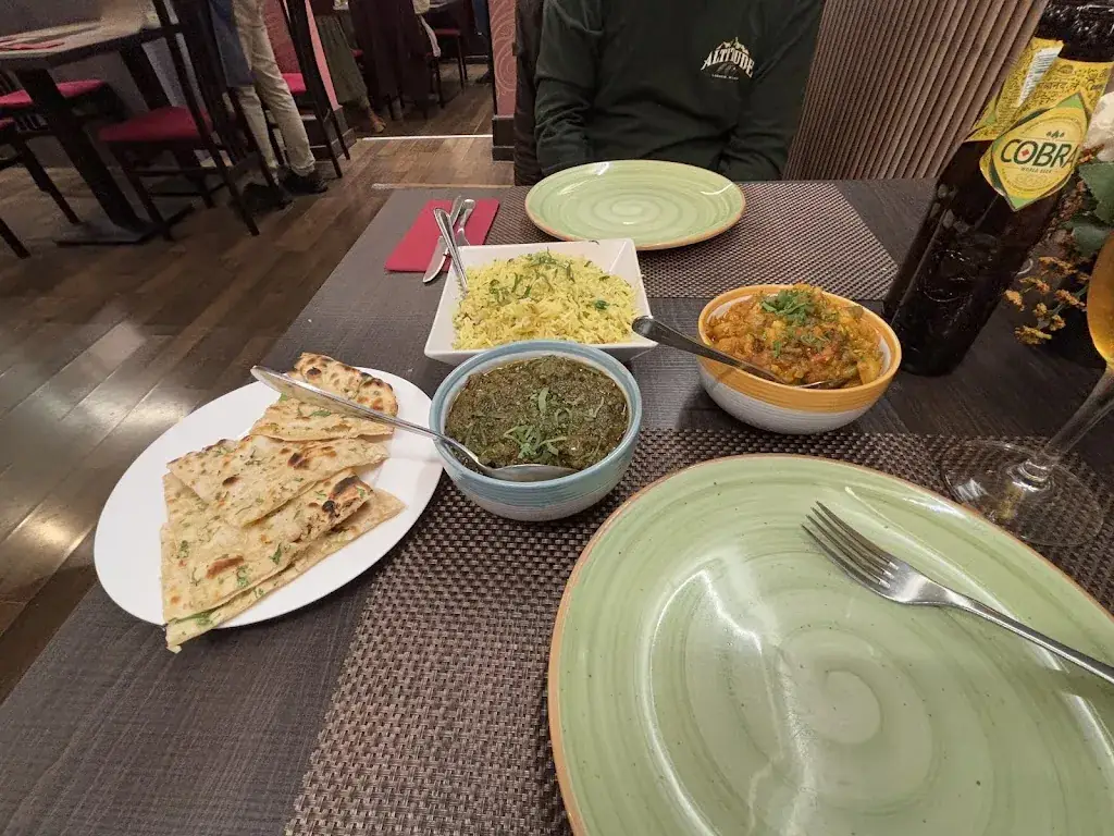 Debra Way_Curry Masala Restaurante Hindú_Garanas_recensione