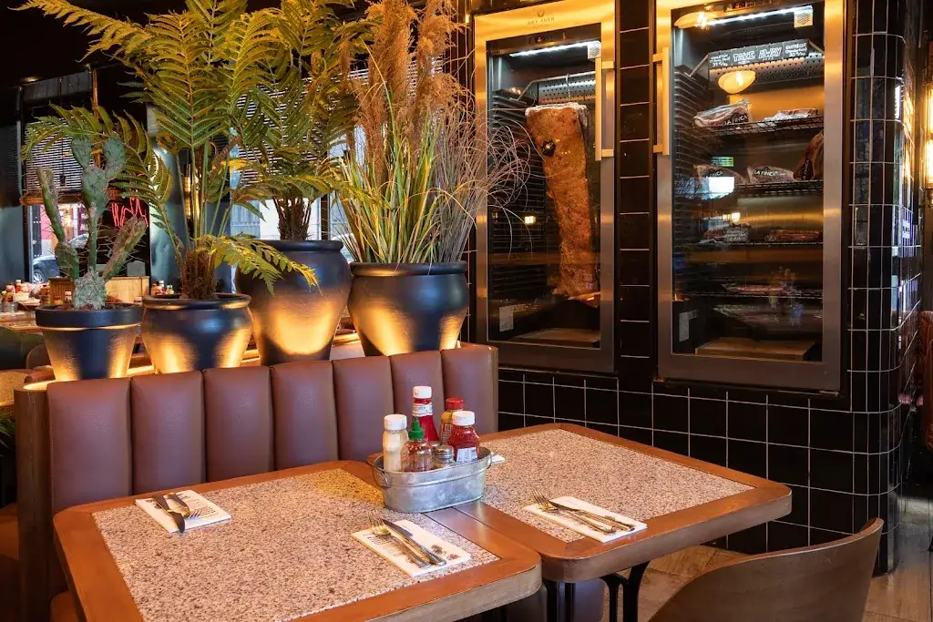 SteakBurger Fuencarral I Hamburguesas Madrid_Garanas_slider_image_1