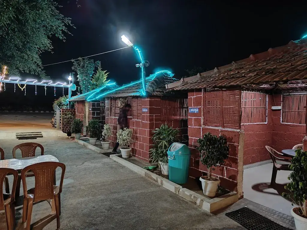 Harsha Vardhan_New Gharana Family Restaurant_Garanas_review