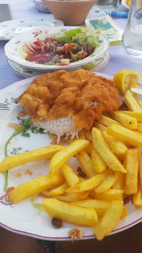 Siegfried Eßl_Gasthof - Gästezimmer - Weingut - Fischzucht - Brand_Gleinstätten_recensione