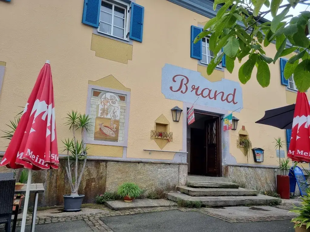 Gasthof - Gästezimmer - Weingut - Fischzucht - Brand_Gleinstätten_slider_image_2