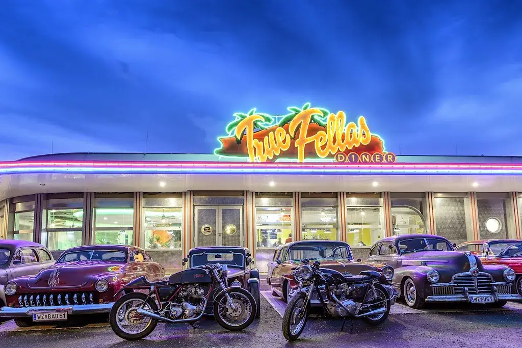 True Fellas Diner_Gleisdorf_slider_image_1