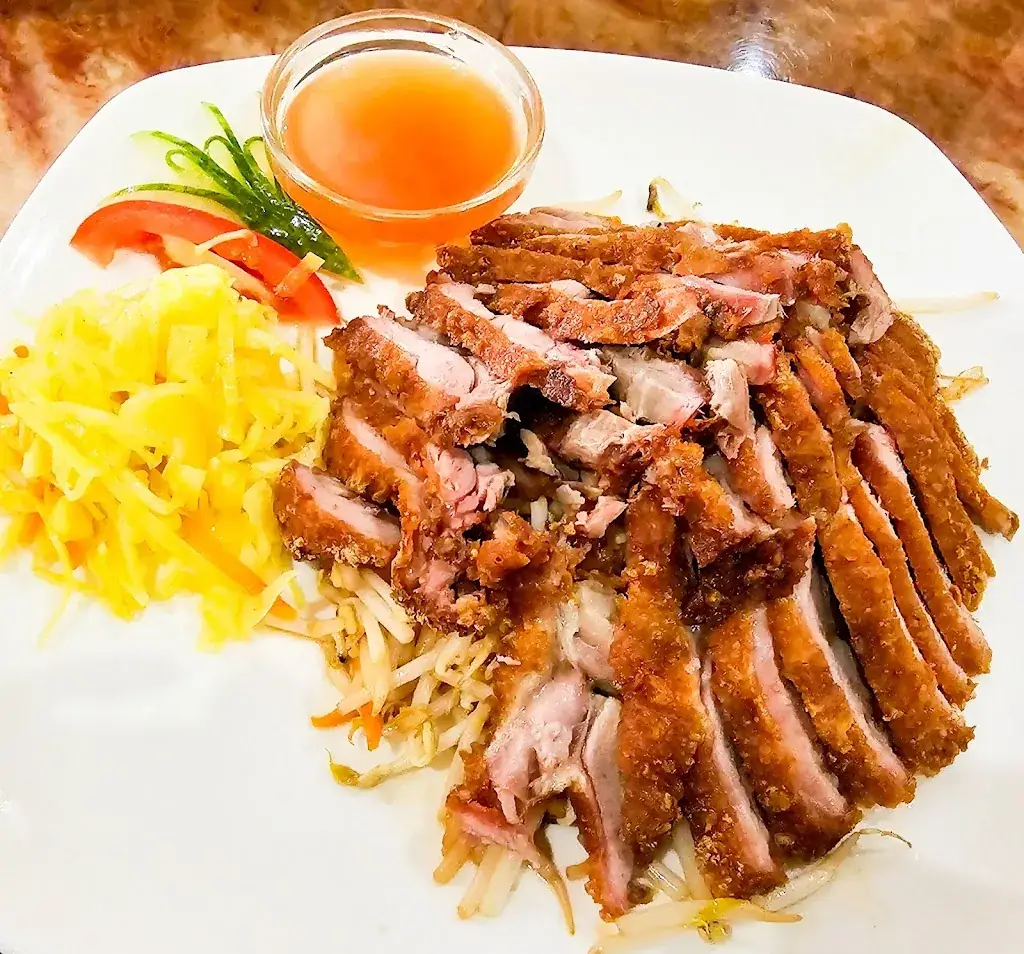 Tai Yang_Gleisdorf_slider_image_2