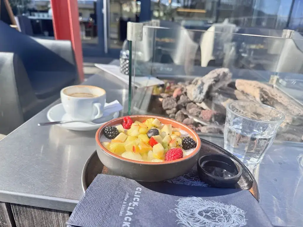 Saif AL-Ghuraibawi_CLICK CLACK_Gratwein_avis