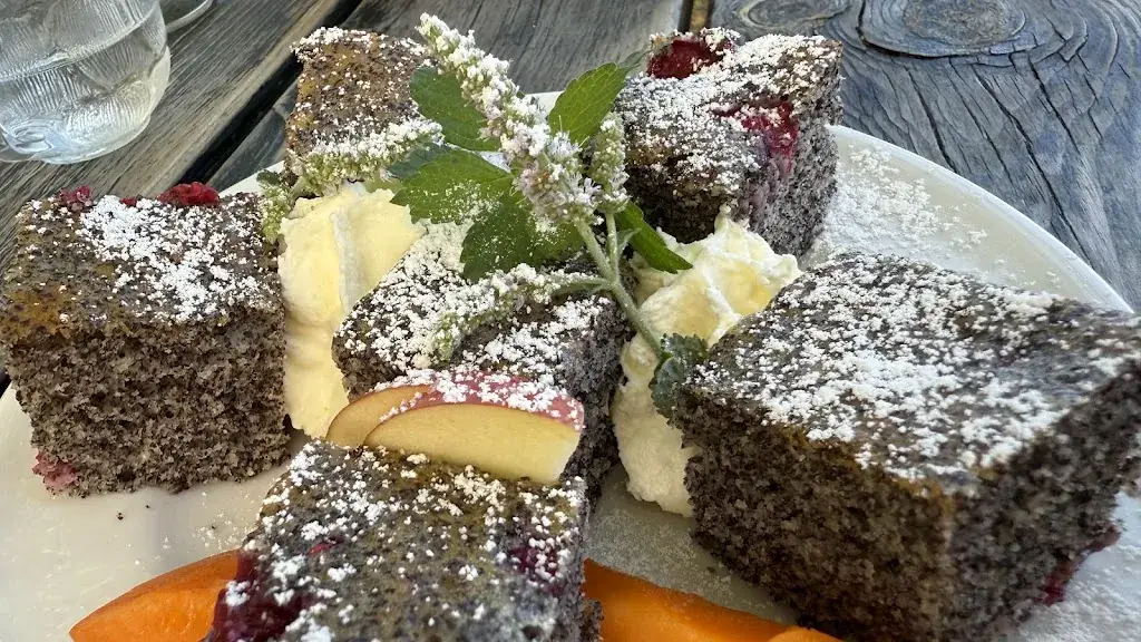 Jörg_Buschenschank Weingartschlögl_Greisdorf_review