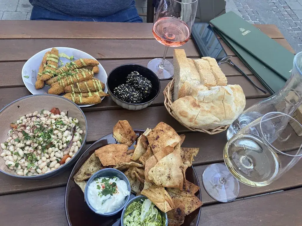 Sarolta Knorr_HUMMEL | Mezze Bar - Brunch - levantinische Küche_Graz_recensione