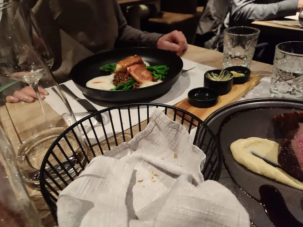 Menu_aiola upstairs_Graz_image_6