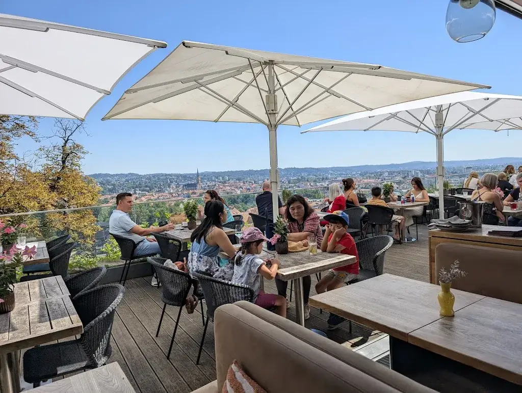 aiola upstairs_Graz_slider_image_3